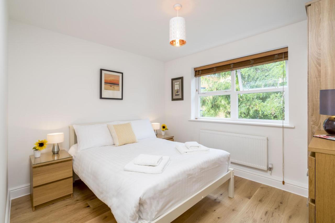 Splendid Apartment Near Vauxhall Tube London Eksteriør billede