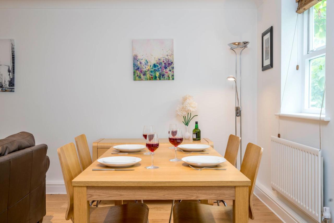 Splendid Apartment Near Vauxhall Tube London Eksteriør billede
